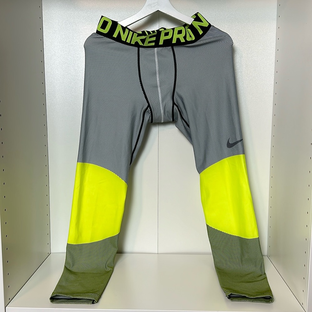NIKE PRO GAMMA HYPERWARM Training Tights Men’s XL